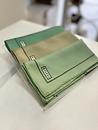 Vakko Düz Tivil İpek Eşarp (Koyu Yeşil)